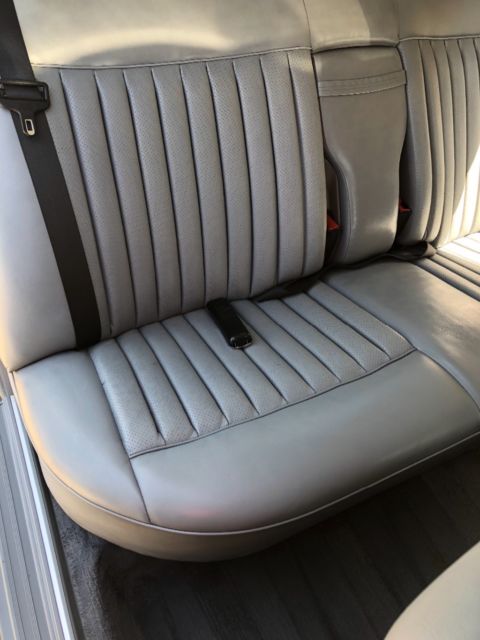 1988 Gray Mercedes-Benz S-Class Sedan