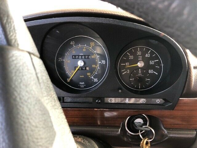 1980 Brown Mercedes-Benz 300-Series Sedan