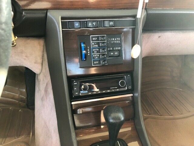 1980 Brown Mercedes-Benz 300-Series Sedan