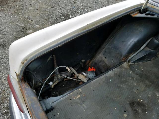 1966 White Mercedes-Benz S-Class Coupe