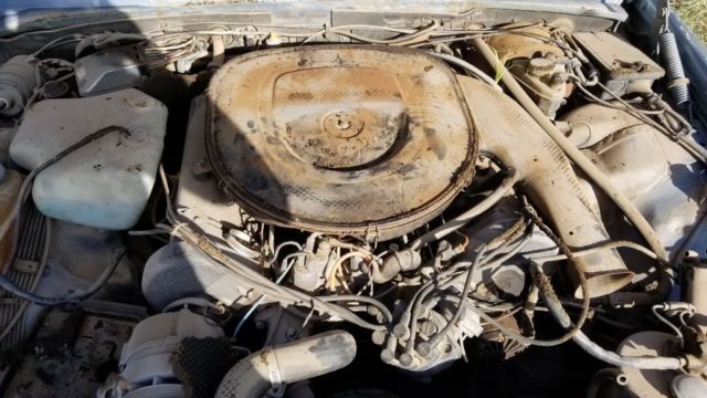 1979 Blue Mercedes-Benz 400-Series Sedan