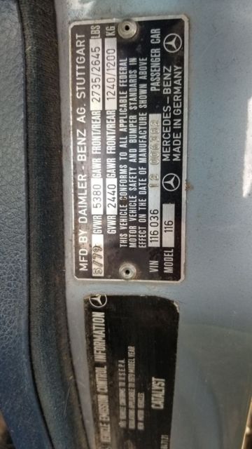 1979 Blue Mercedes-Benz 400-Series Sedan