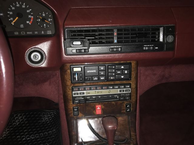 1991 WHIT Mercedes-Benz SL-Class Convertible