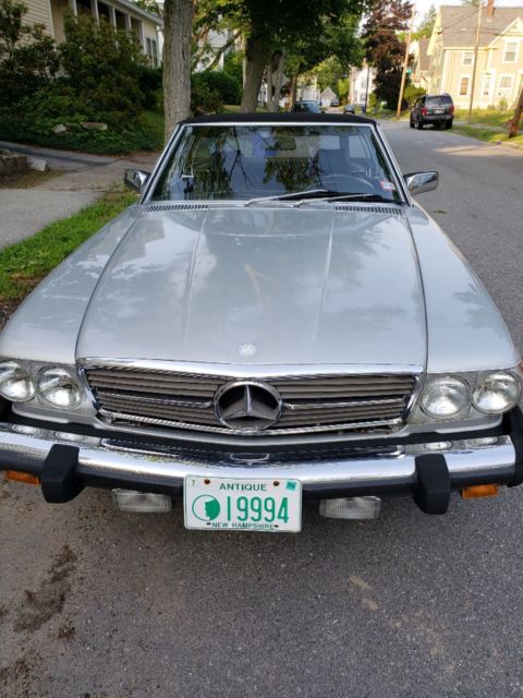 1985 Brown Mercedes-Benz SL-Class Convertible
