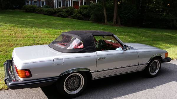 1977 Silver Mercedes-Benz SL-Class Convertible