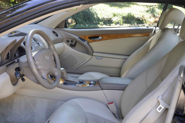 1984 Red Mercedes-Benz SL-Class Convertible