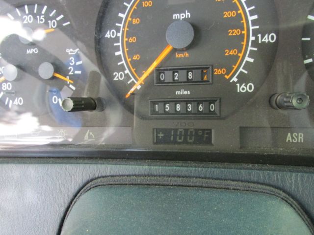 1991 White Mercedes-Benz SL-Class Convertible