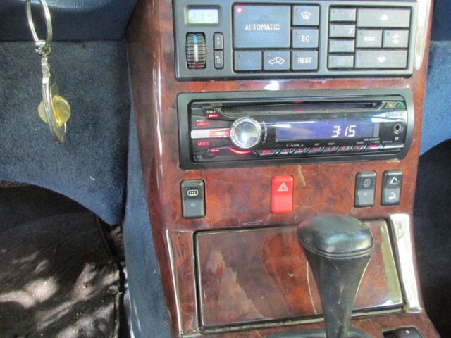 1991 White Mercedes-Benz SL-Class Convertible