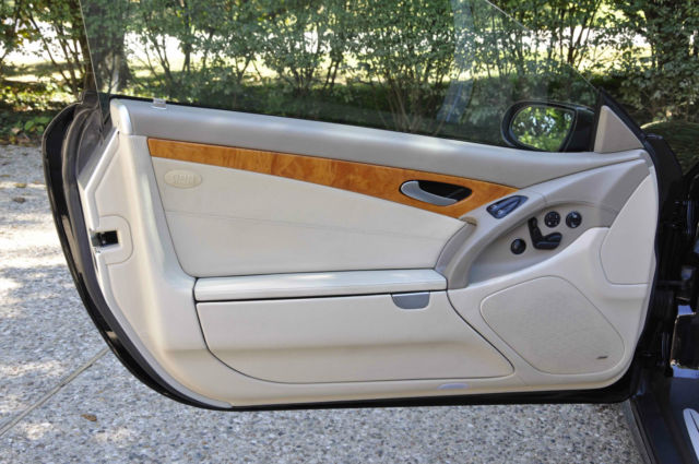 1984 Red Mercedes-Benz SL-Class Convertible