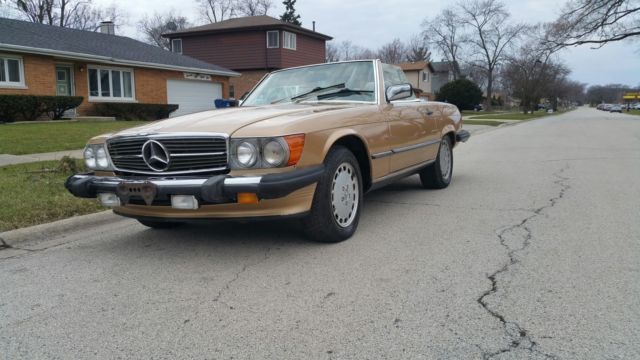 1986 Tan Mercedes-Benz SL-Class Convertible