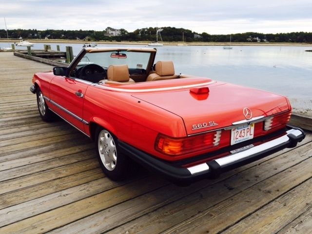 1987 Red Mercedes-Benz SL-Class Convertible