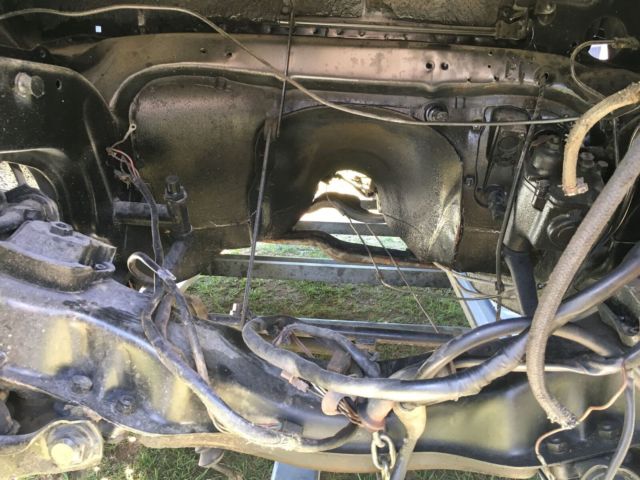 1967 gray primer Mercedes-Benz 200-Series Sedan