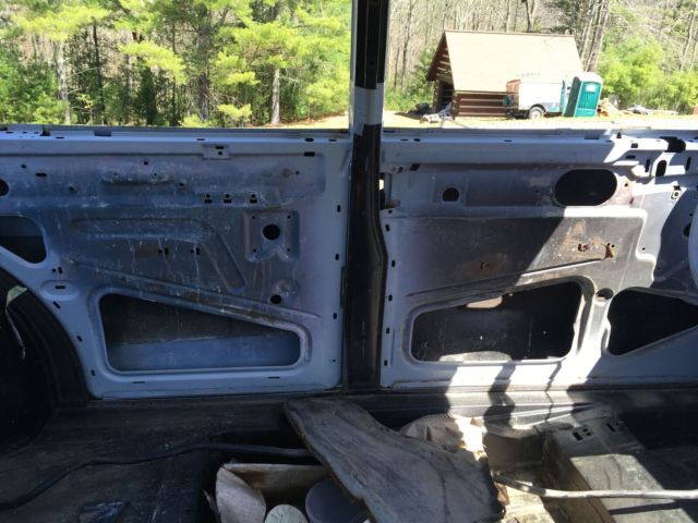 1967 gray primer Mercedes-Benz 200-Series Sedan