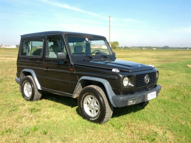 1990 Black Mercedes-Benz G-Class