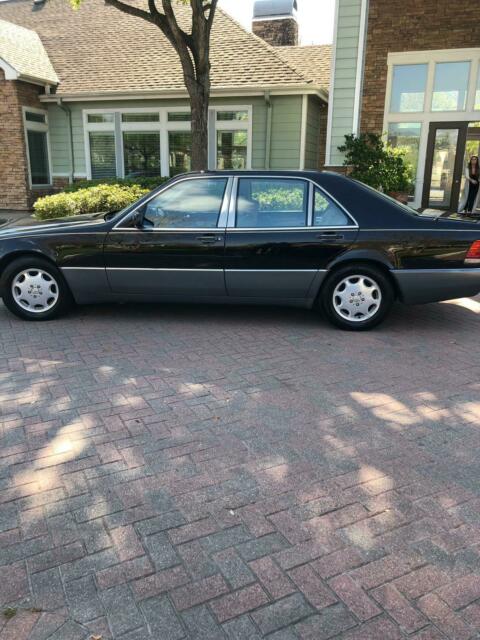 1994 Mercedes-Benz 500-Series