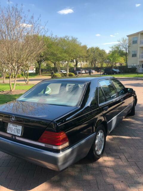 1994 Mercedes-Benz 500-Series