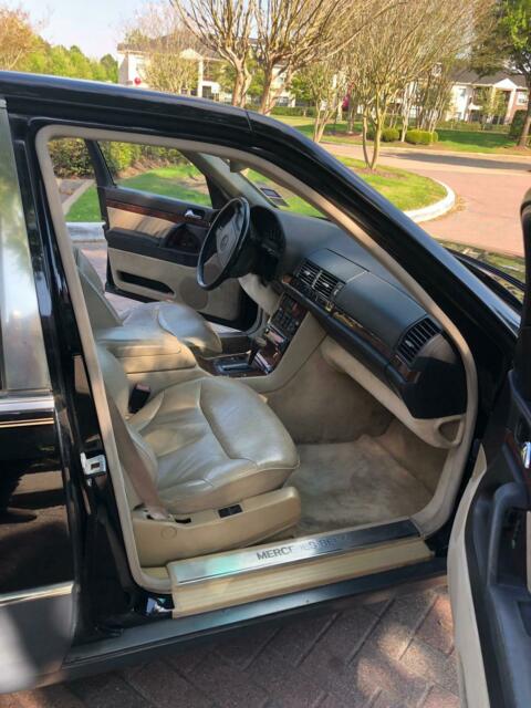 1994 Mercedes-Benz 500-Series