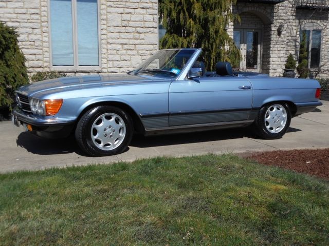 1991 Blue Mercedes-Benz SL-Class Convertible