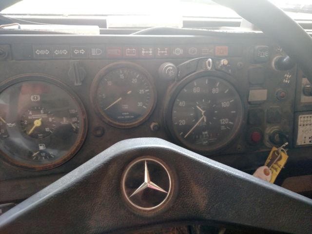 1988 Gray Mercedes-Benz Other