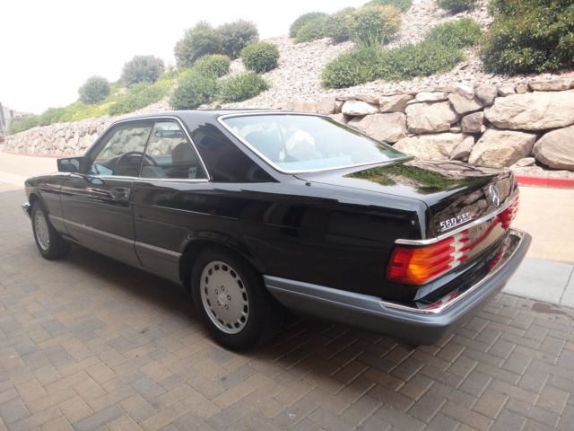 1989 Black Mercedes-Benz 500-Series Coupe