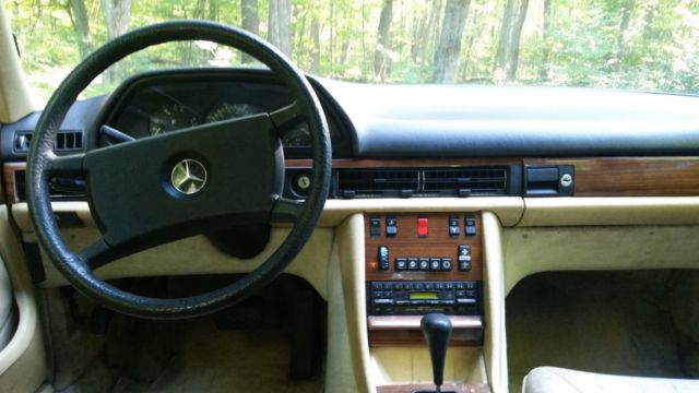 1982 Burgundy Mercedes-Benz 300-Series Sedan