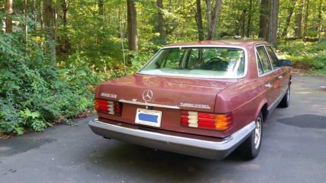 1982 Burgundy Mercedes-Benz 300-Series Sedan
