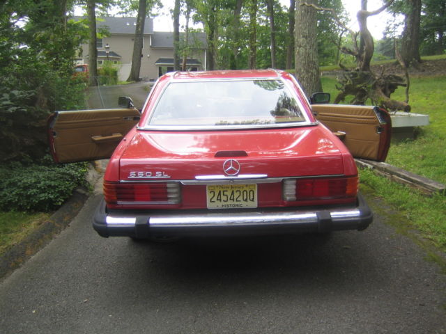 1988 Red Mercedes-Benz SL-Class Convertible