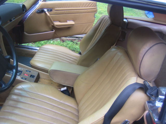 1988 Red Mercedes-Benz SL-Class Convertible