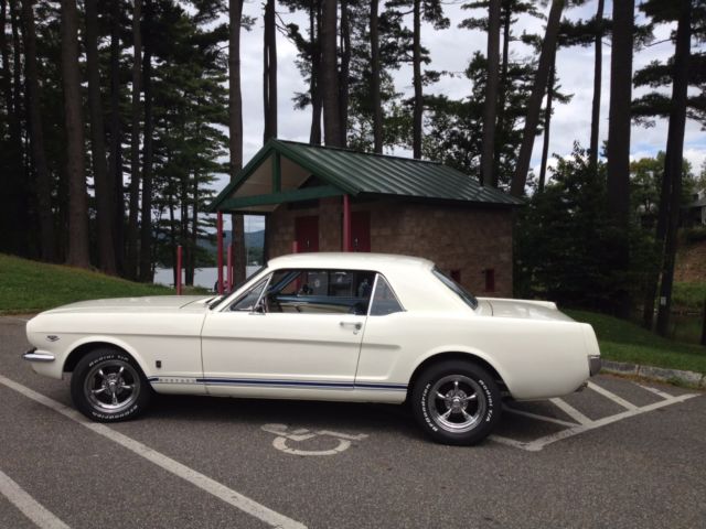 1965 White Ford Mustang Coupe