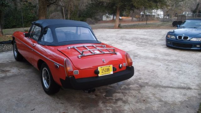 1978 Red MG MGB Convertible