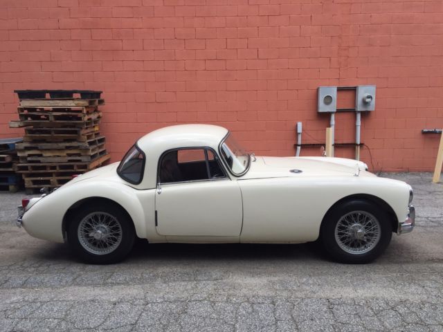 1958 White MG MGA Coupe