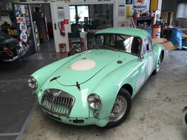 1959 MG MGA Coupe