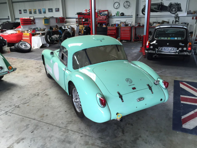 1959 MG MGA Coupe