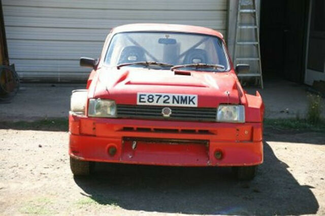 1987 red MG 6R4