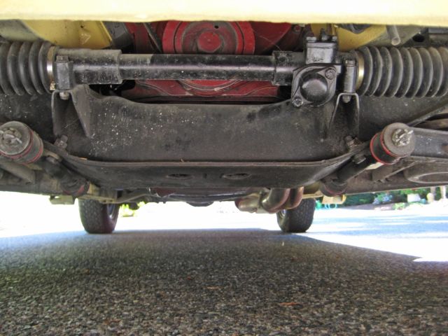 1969 Yellow MG MGB Convertible