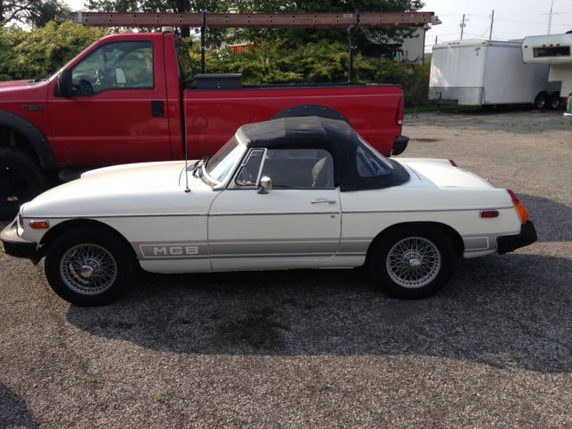 1979 WHITE MG MGB Convertible