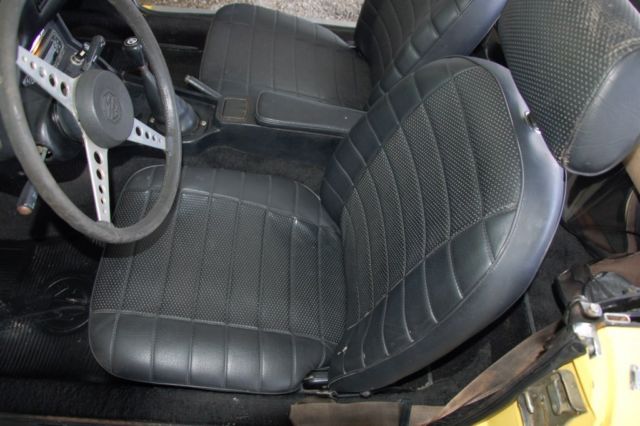 1976 Yellow MG MGB Convertible