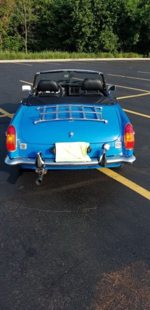 1980 Blue MG MGB Convertible