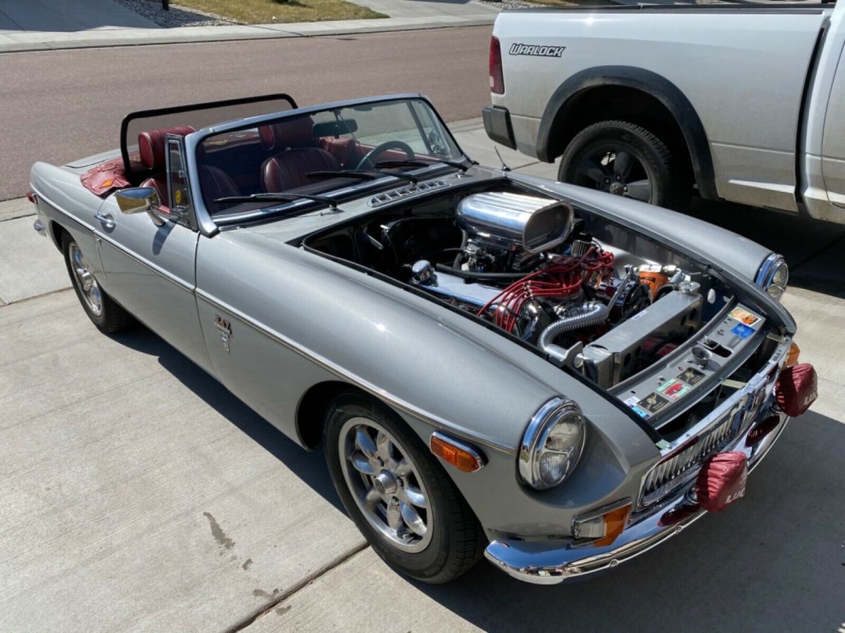 1980 Silver MG MGB Convertible