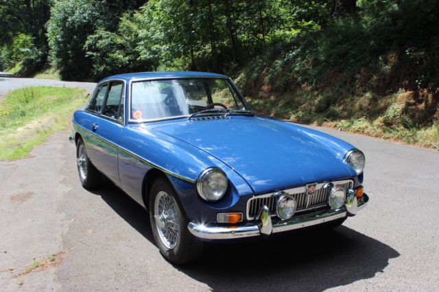 1968 Blue MG MGB Coupe