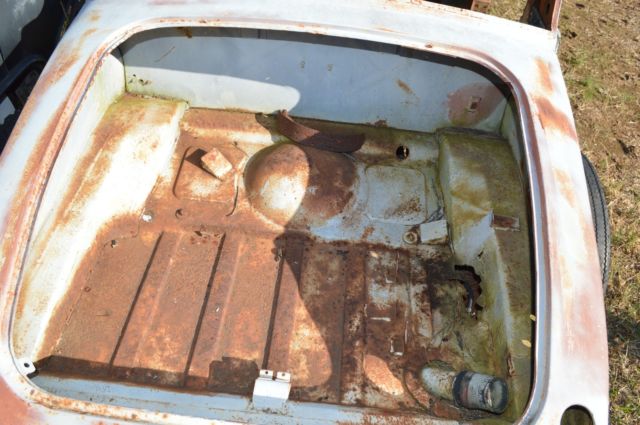 1961 WHITE MG MGA Coupe