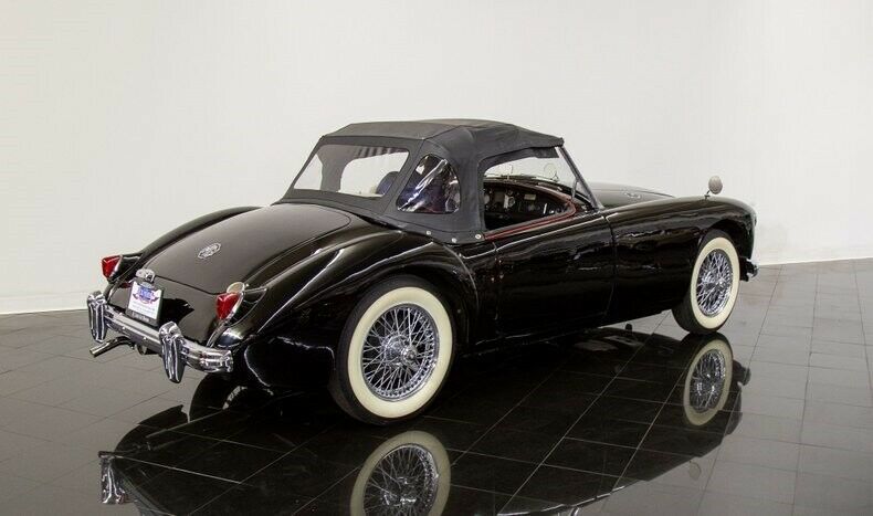 1959 Black MG MGA --