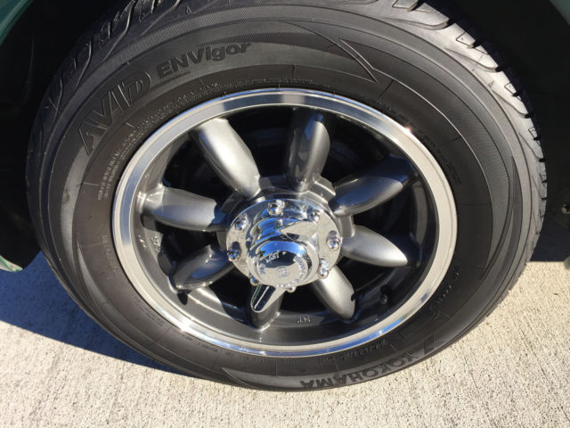 1957 British racing Green MG MGA Convertible / Roadster 