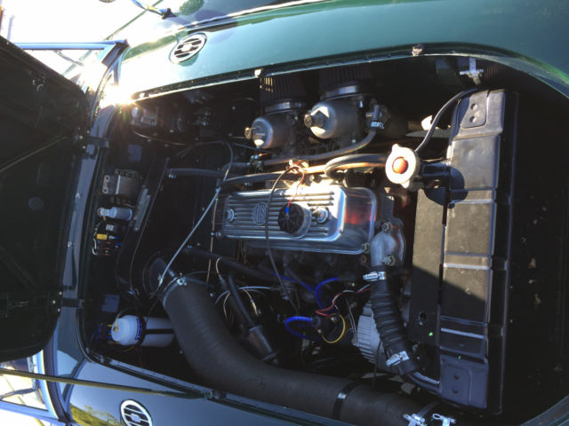 1957 British racing Green MG MGA Convertible / Roadster 