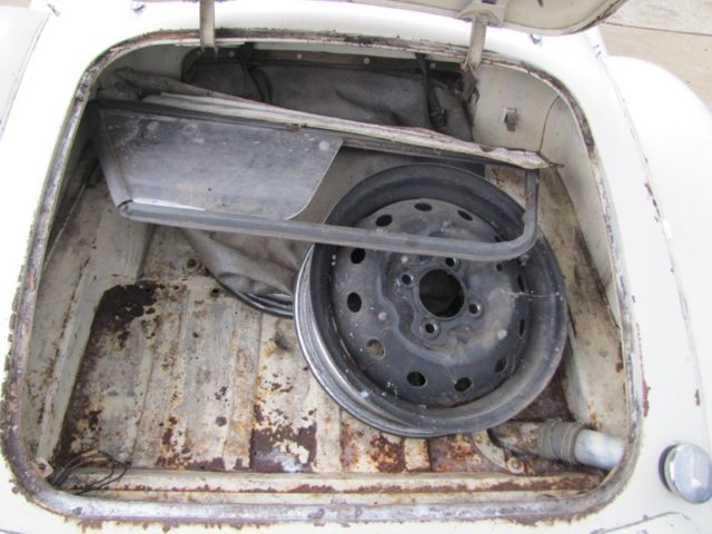 1962 old english white MG MGA