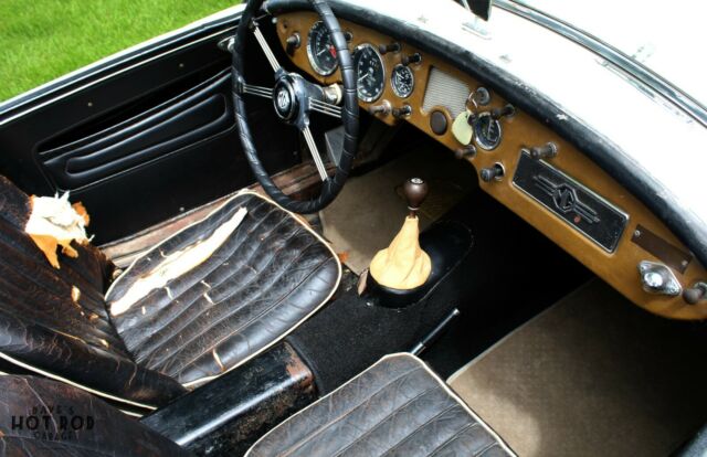 1960 White MG MGA Convertible