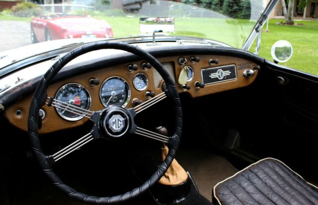 1960 White MG MGA Convertible