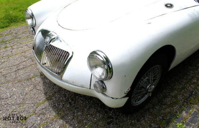 1960 White MG MGA Convertible
