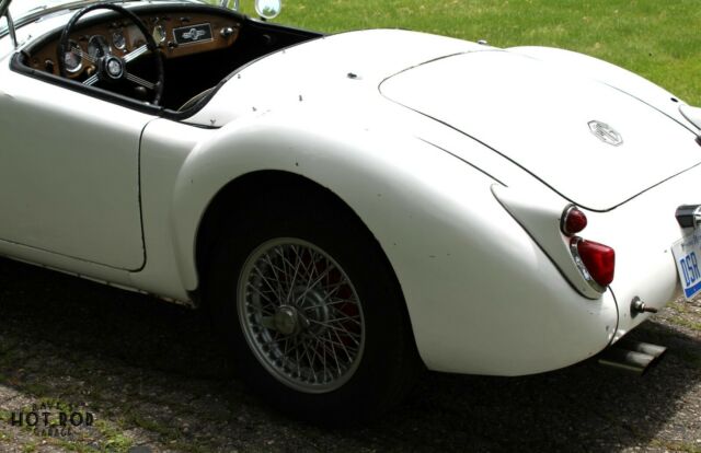 1960 White MG MGA Convertible