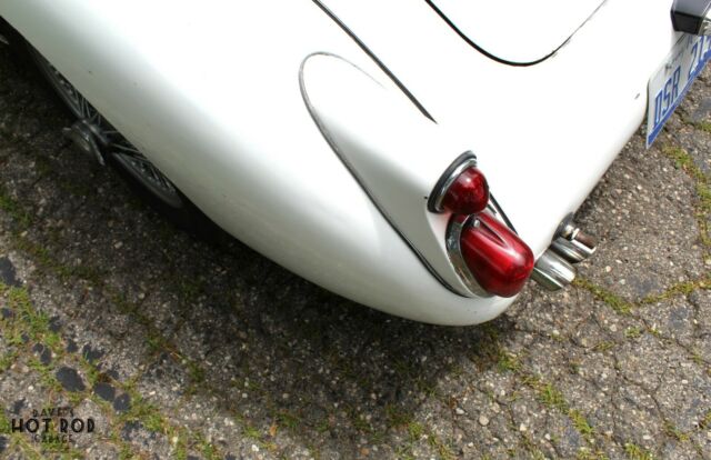 1960 White MG MGA Convertible